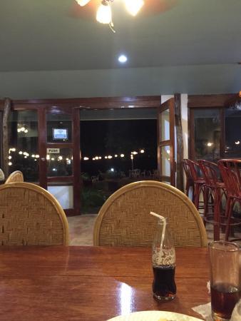Stunning Vistas Beach Resort Restaurant & Bar