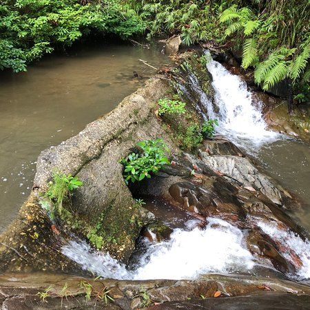 Matalangao Falls