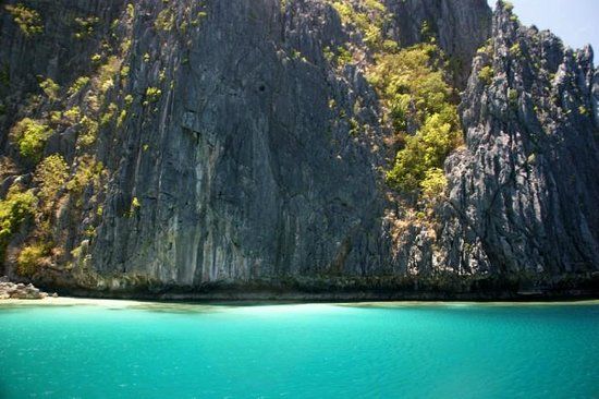 Tapiutan Island